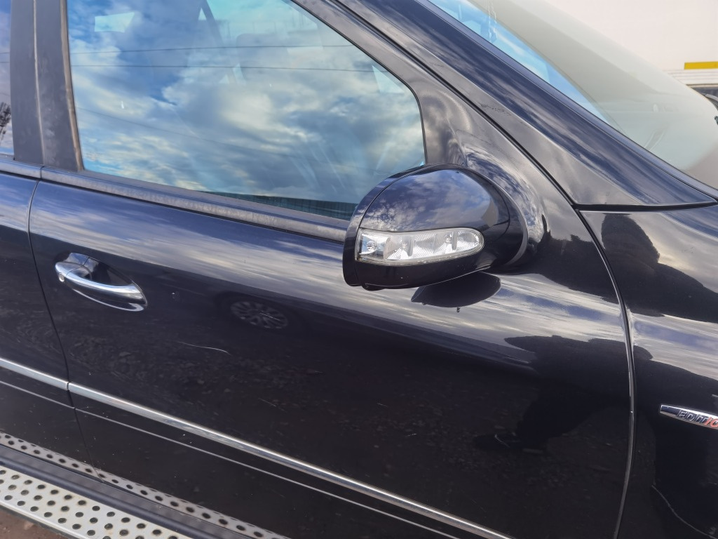 Oglinda dreapta rabatabil electric Mercedes ML W164 an 2007