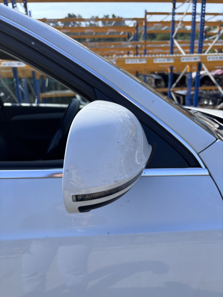 Oglinda Dreapta rabatare electrica Audi Q3 2.0 Motorina 2011, -