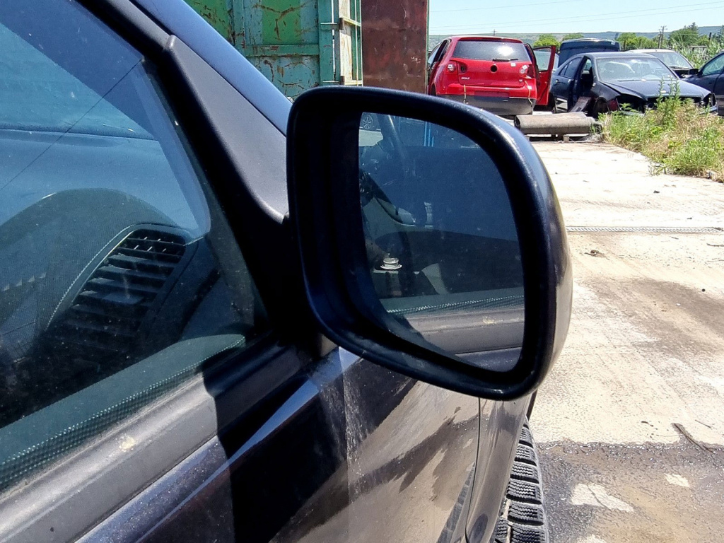 Oglinda dreapta Volkswagen Polo (6N2) [Fabr 1995-2000] 1.4 Benz AUA 55 KW / 75 CP