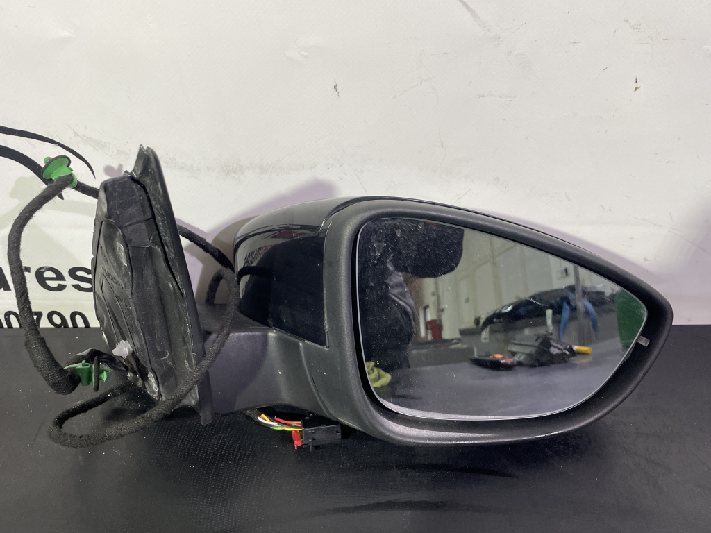 Oglinda dreapta VW Passat B7 , 2.0TDI, Variant sedan 2012 (3C0857934A)