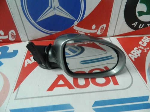 Oglinda dreapta VW Passat model 2005