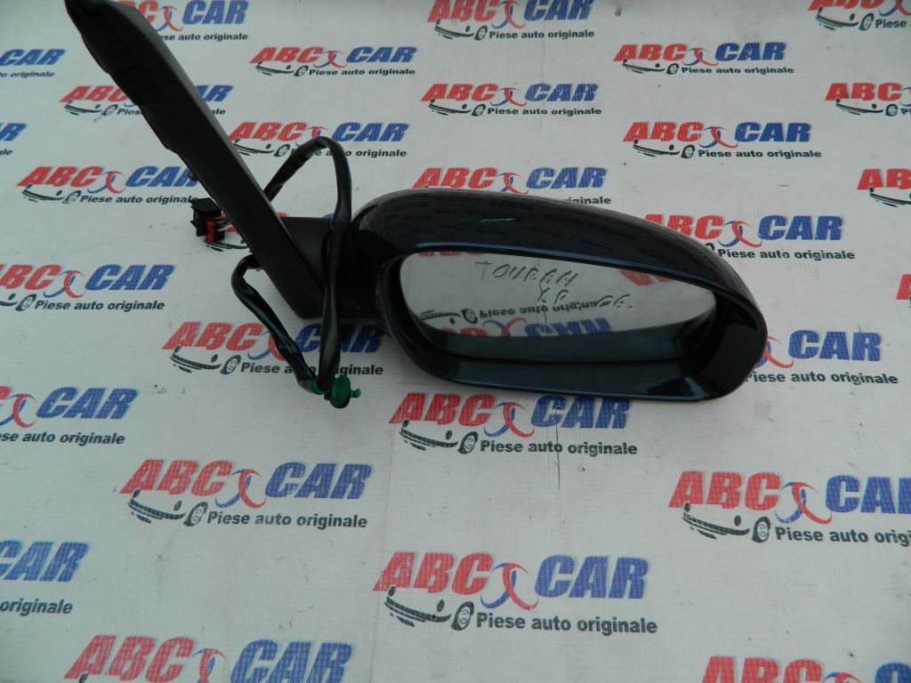 Oglinda dreapta VW Touran 1 cod: 1T0857934 model 2006