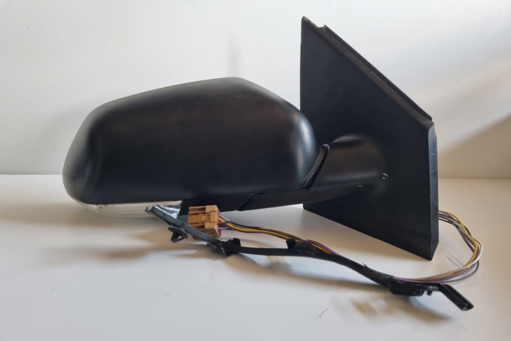 Oglinda Electrica Dreapta 213856072 Volkswagen VW Polo 4 9N [2001 - 2005]