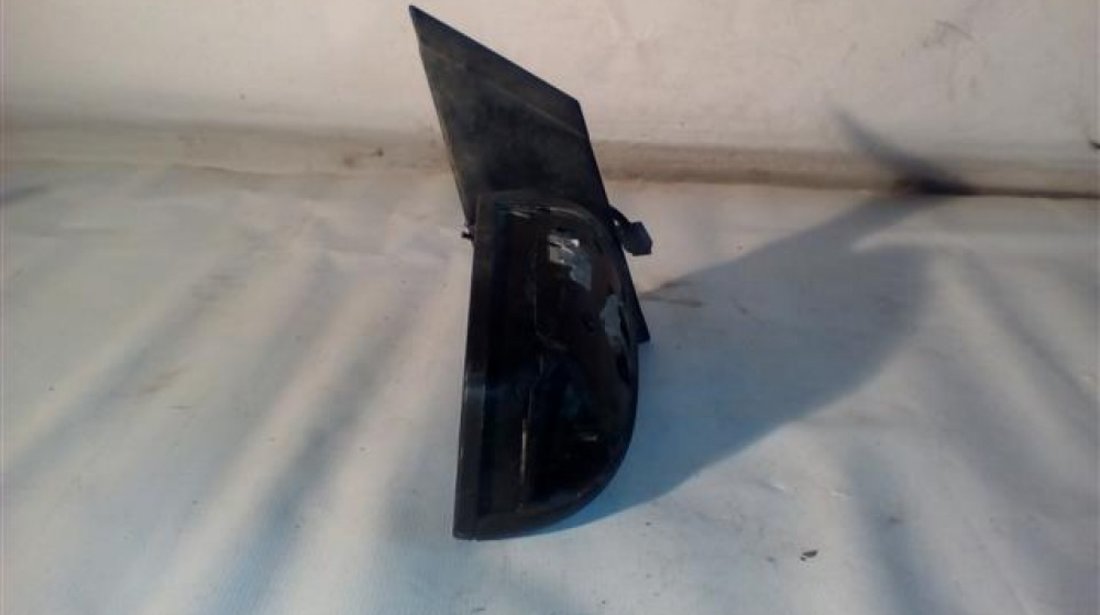 Oglinda electrica dreapta Ford Focus 2 An 2005-2008