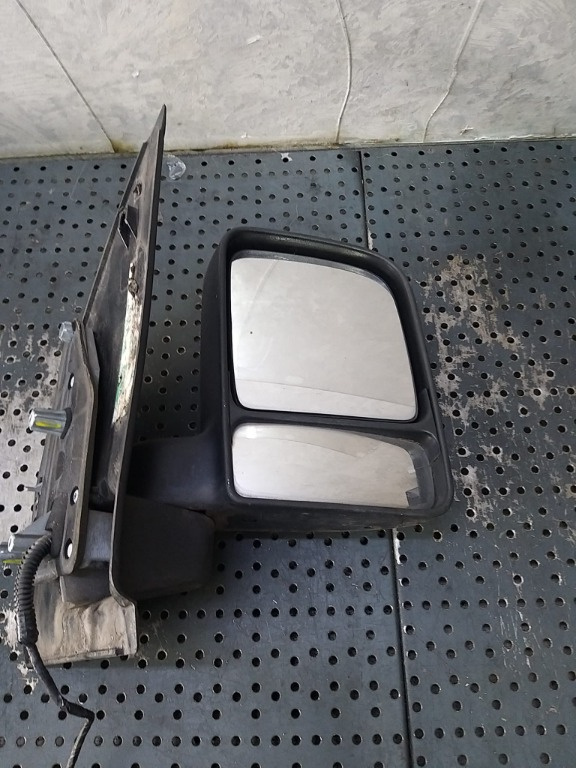 Oglinda electrica dreapta ford transit connect e2011022