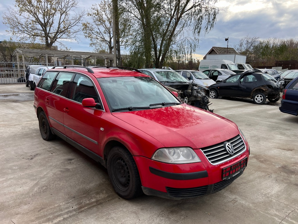 Oglinda electrica dreapta VW PASSAT B 5.5 Combi/ Break
