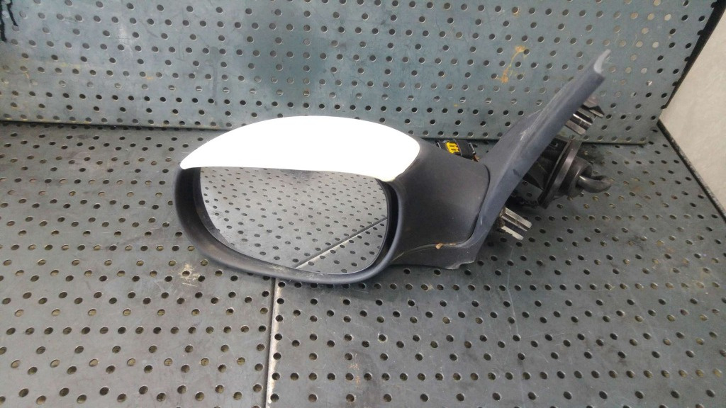 Oglinda electrica stanga citroen c3 1 fc fn e9024442