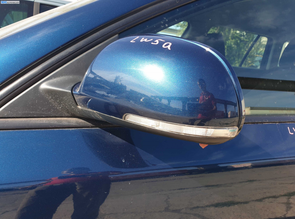 Oglinda Electrica Stanga Fara Pliere Rabatare Incompleta Skoda Superb 2 FL Facelift 2013 - 2015 Culoare LW5Q (fara sticla) [K0195]