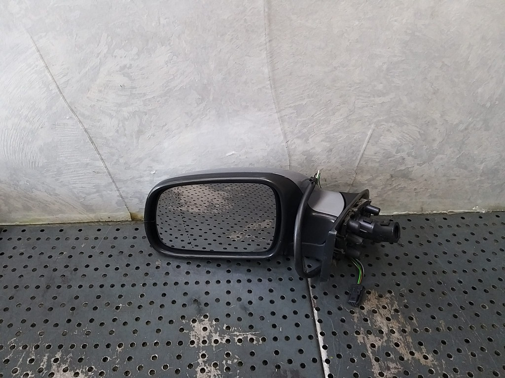 Oglinda electrica stanga peugeot 307 96347726