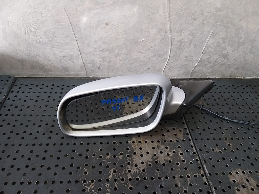 Oglinda electrica stanga vw passat b5 3b0857933
