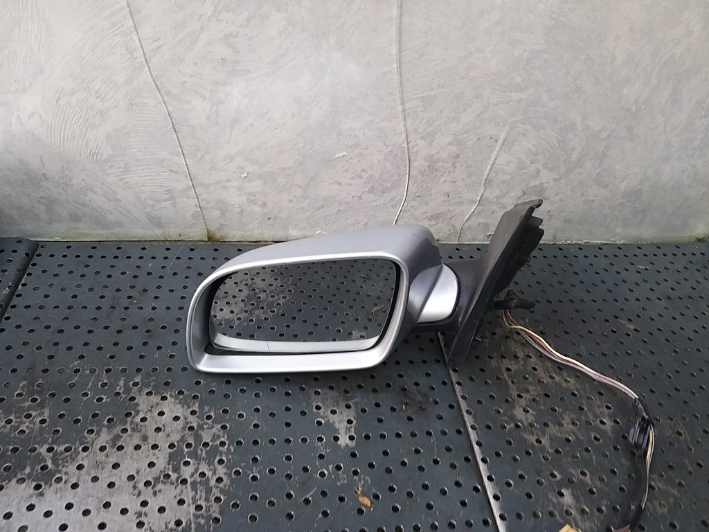 Oglinda electrica stanga vw polo 9n 836213