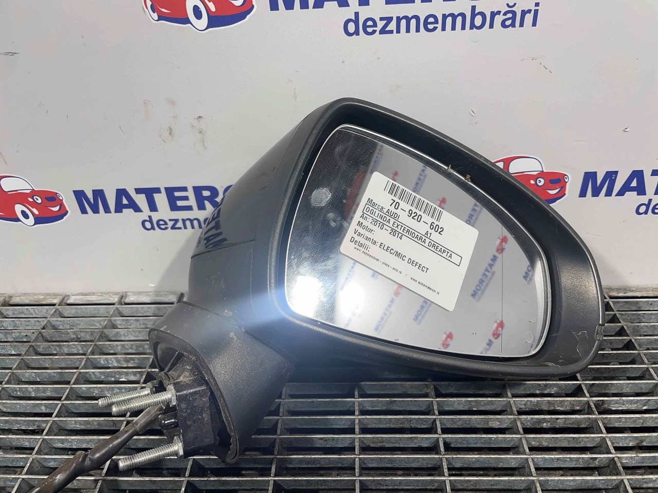 OGLINDA EXTERIOARA DREAPTA AUDI A1 - - (2010 2014)