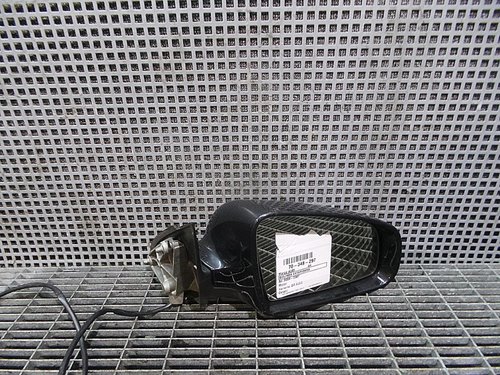 OGLINDA EXTERIOARA DREAPTA AUDI A4 - - (2004 2007)