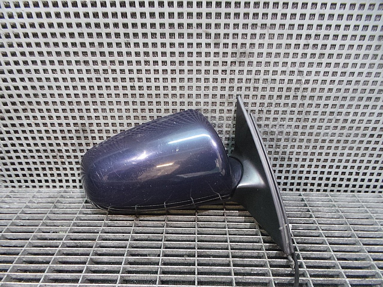 OGLINDA EXTERIOARA DREAPTA AUDI A4 A4 - - (2001 2004)