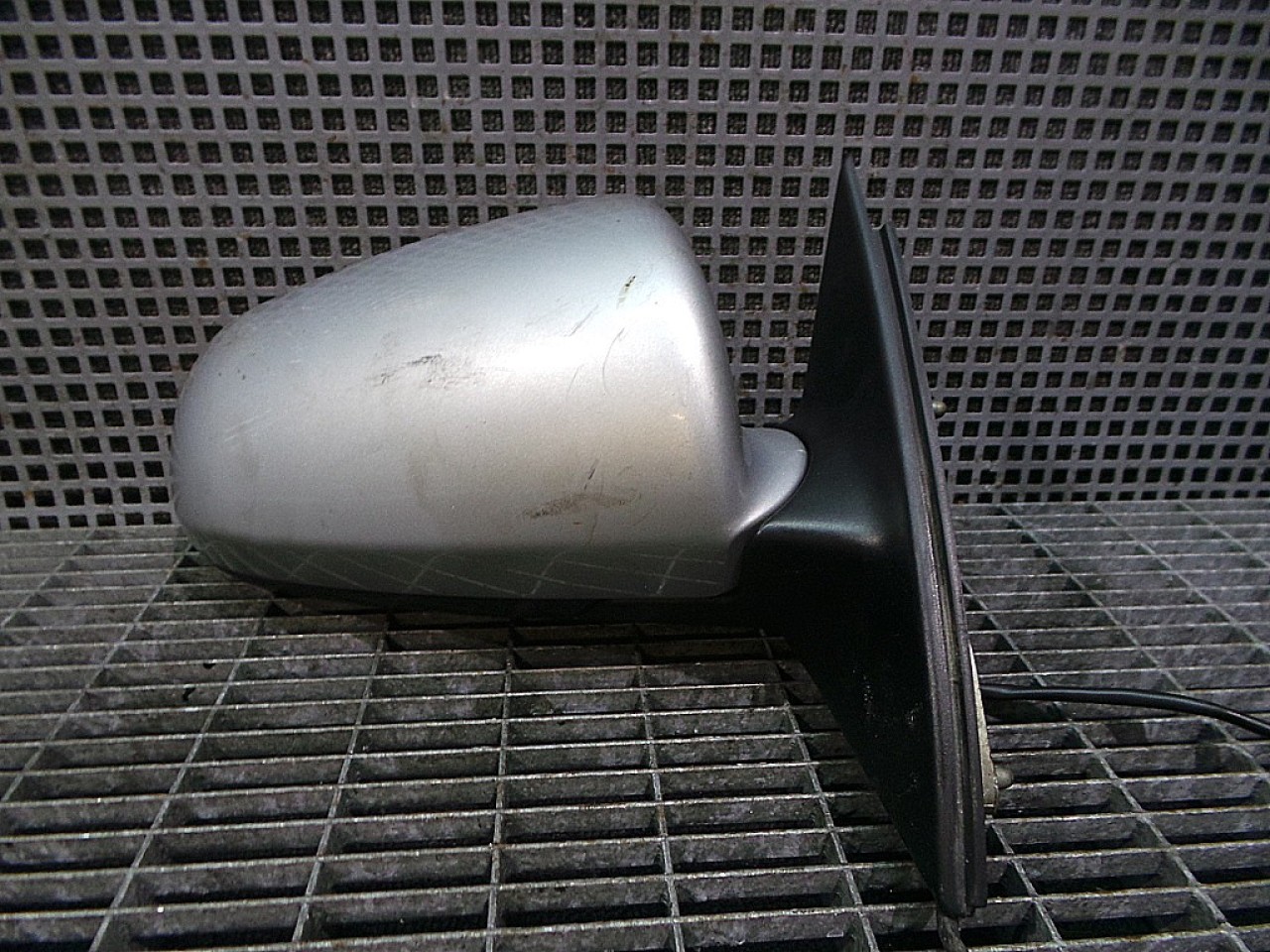OGLINDA EXTERIOARA DREAPTA AUDI A4 A4 - - (2001 2004)