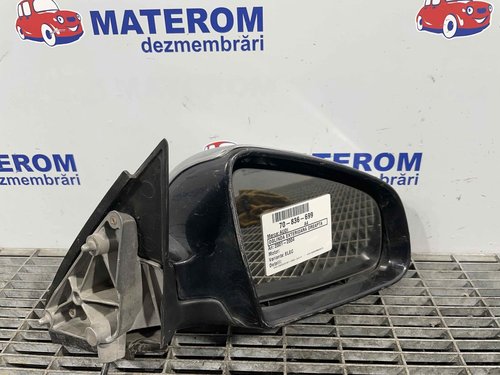 OGLINDA EXTERIOARA DREAPTA AUDI A4 A4 - - (2001 2004)
