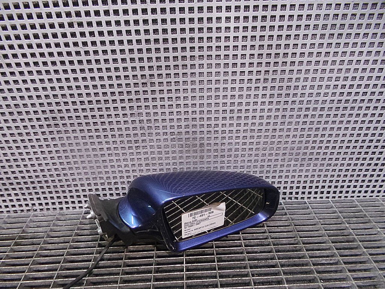 OGLINDA EXTERIOARA DREAPTA AUDI A4 A4 - - (2004 2007)