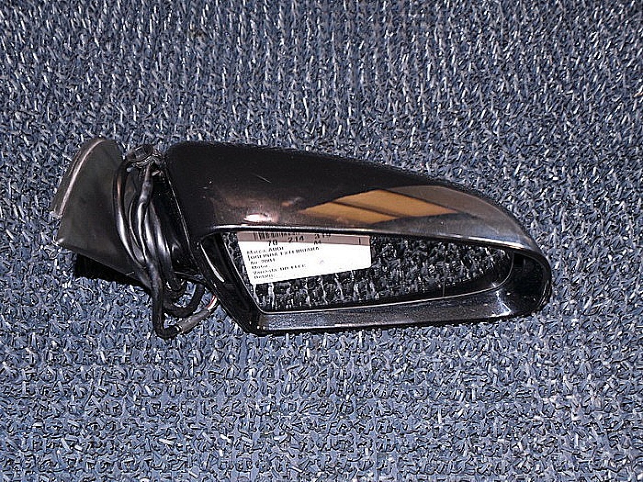 OGLINDA EXTERIOARA DREAPTA AUDI A4 A4 - - (2004 2007)