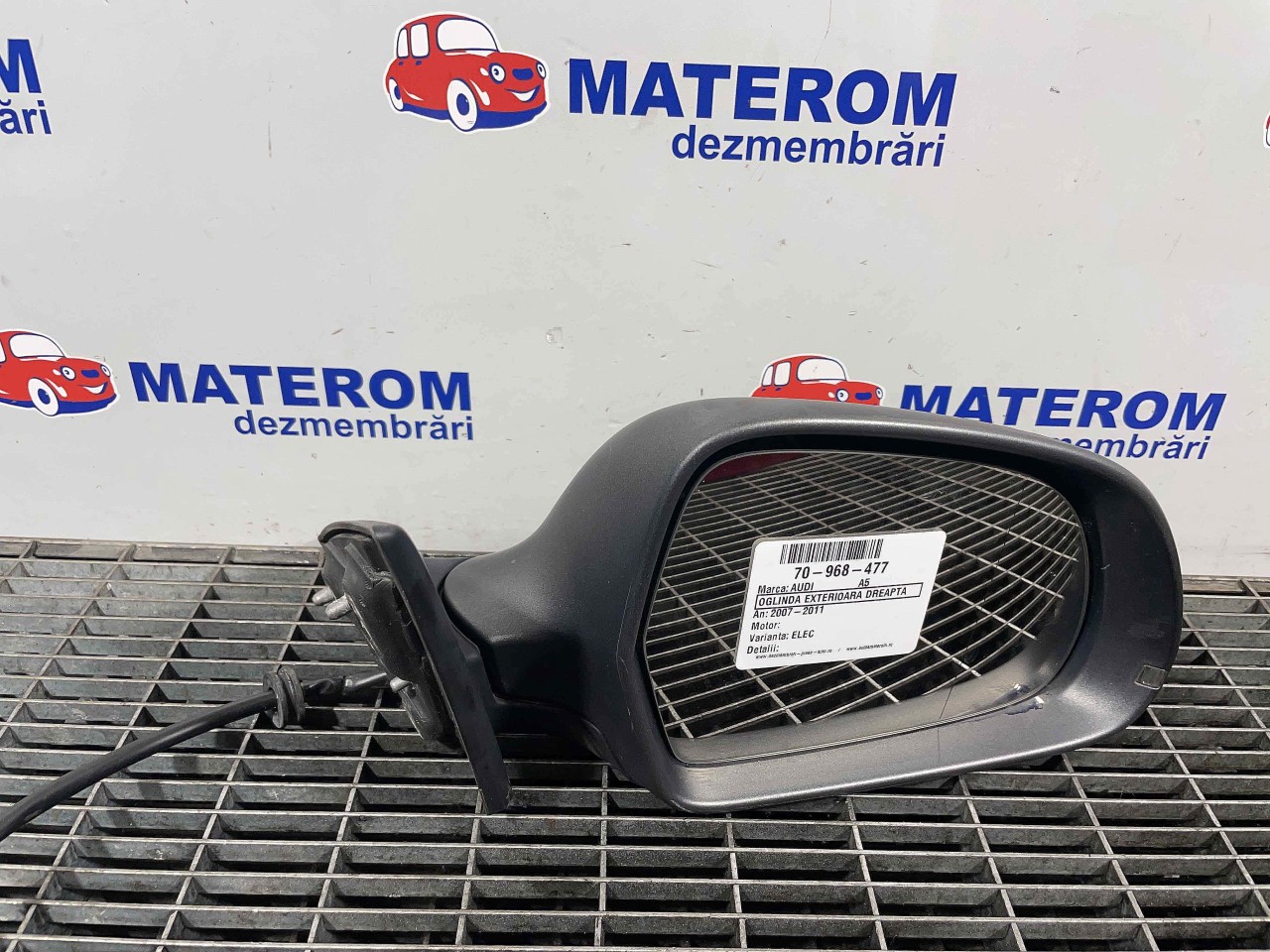 OGLINDA EXTERIOARA DREAPTA AUDI A5 - - (2007 2011)