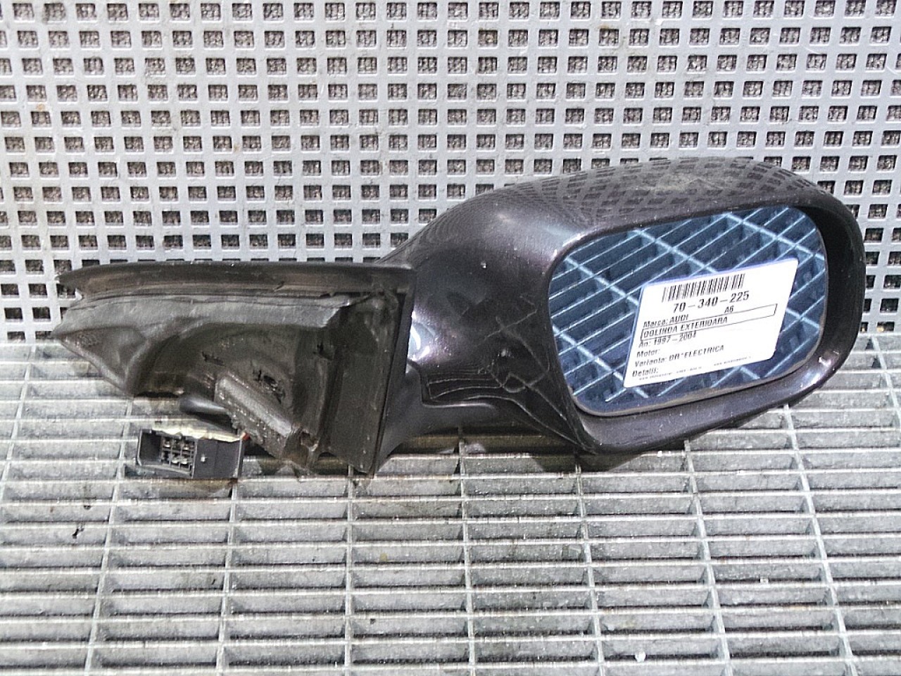 OGLINDA EXTERIOARA DREAPTA AUDI A6 A6 - - (1997 2001)