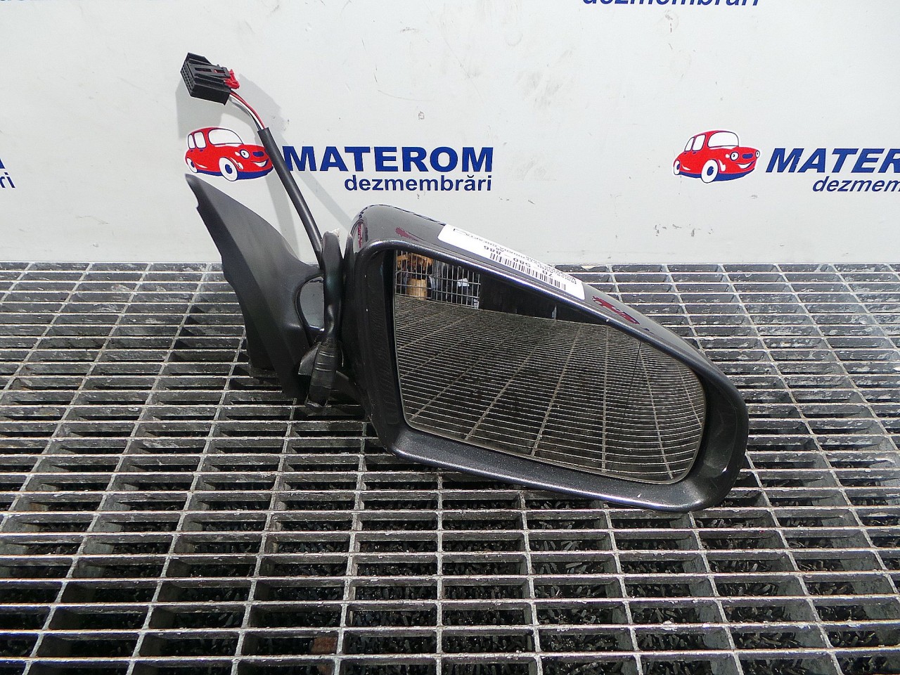 OGLINDA EXTERIOARA DREAPTA AUDI A6 A6 - - (2004 2009)