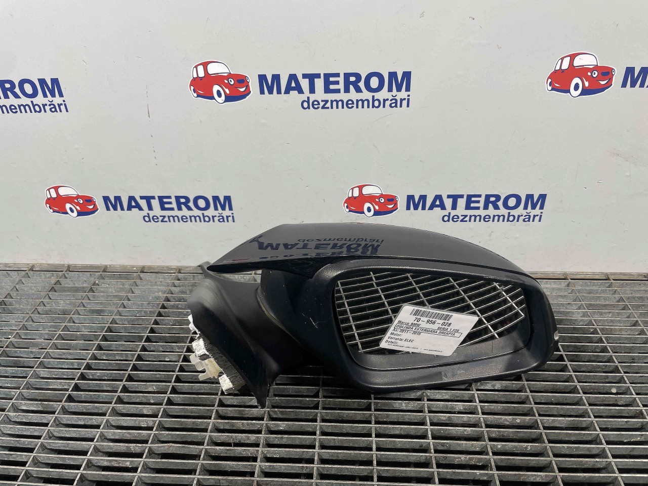 OGLINDA EXTERIOARA DREAPTA BMW SERIA 1 F20 SERIA 1 F20 - - (2011 2015)