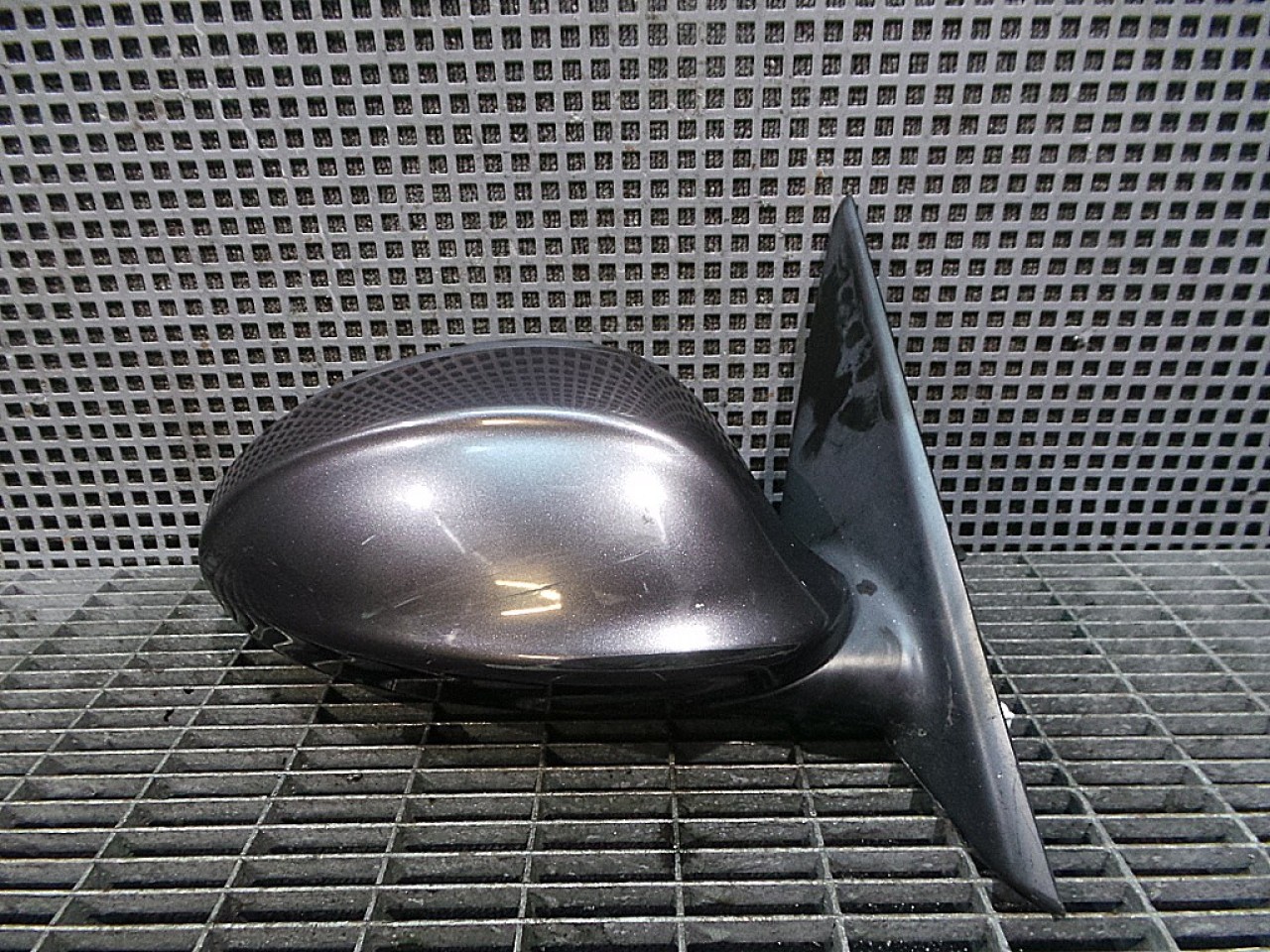 OGLINDA EXTERIOARA DREAPTA BMW SERIA 3 E 90 - - (2004 2007)