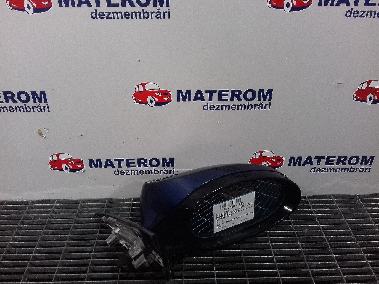 OGLINDA EXTERIOARA DREAPTA BMW SERIA 3 E 90 - - (2004 2012)