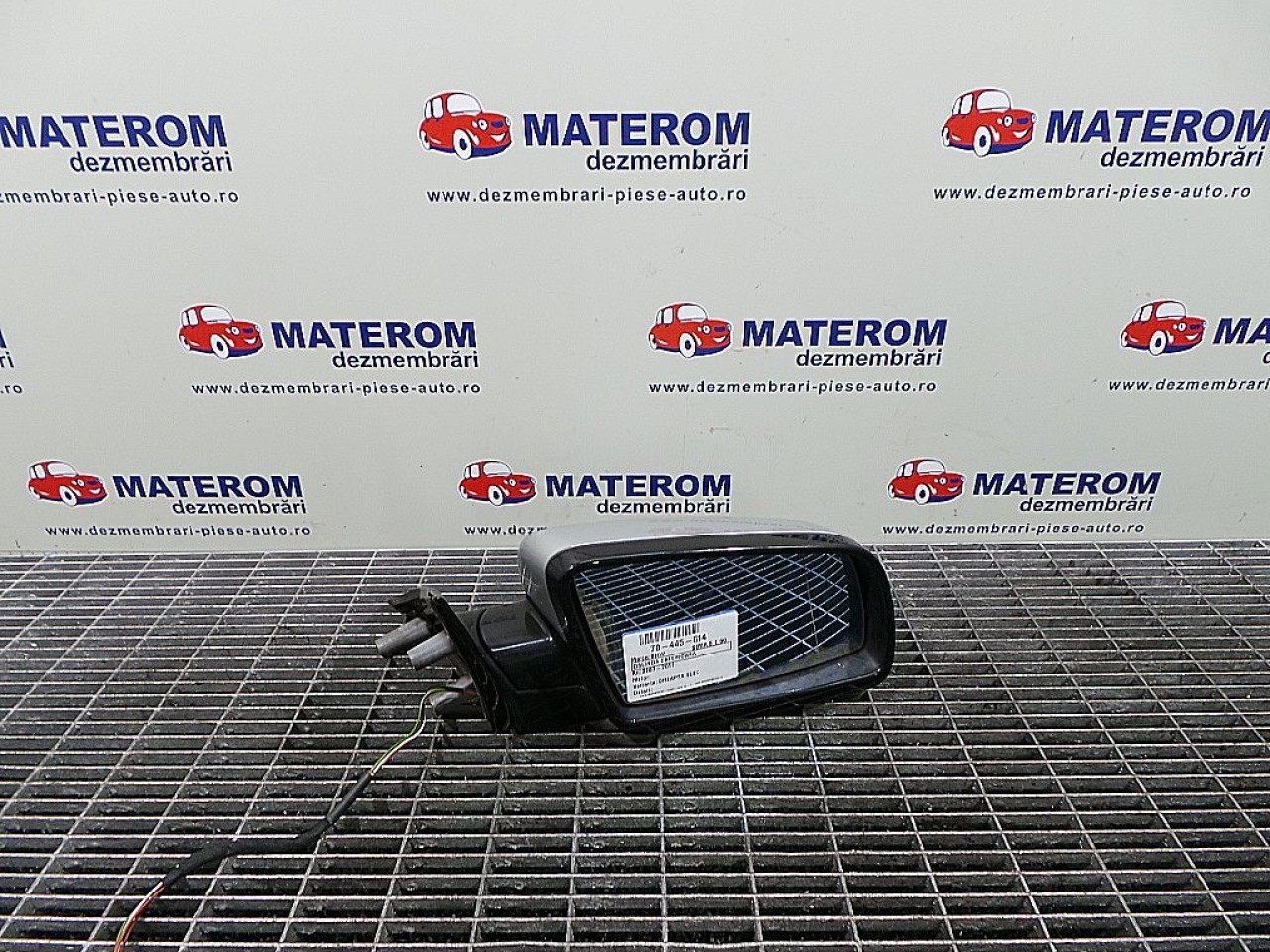 OGLINDA EXTERIOARA DREAPTA BMW SERIA 5 E 60 - - (2007 2010)