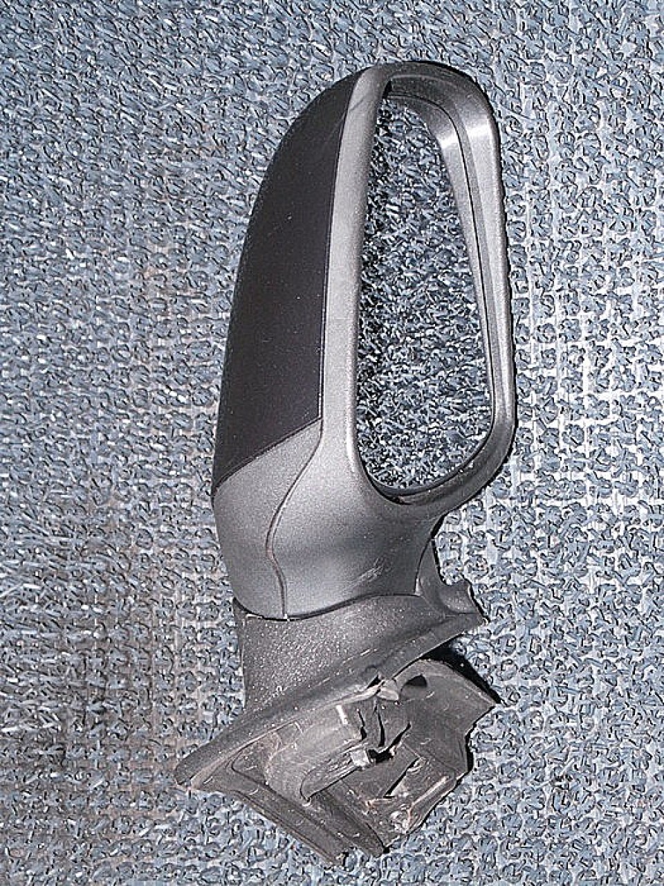OGLINDA EXTERIOARA DREAPTA FORD FOCUS FOCUS - - (2004 2008)
