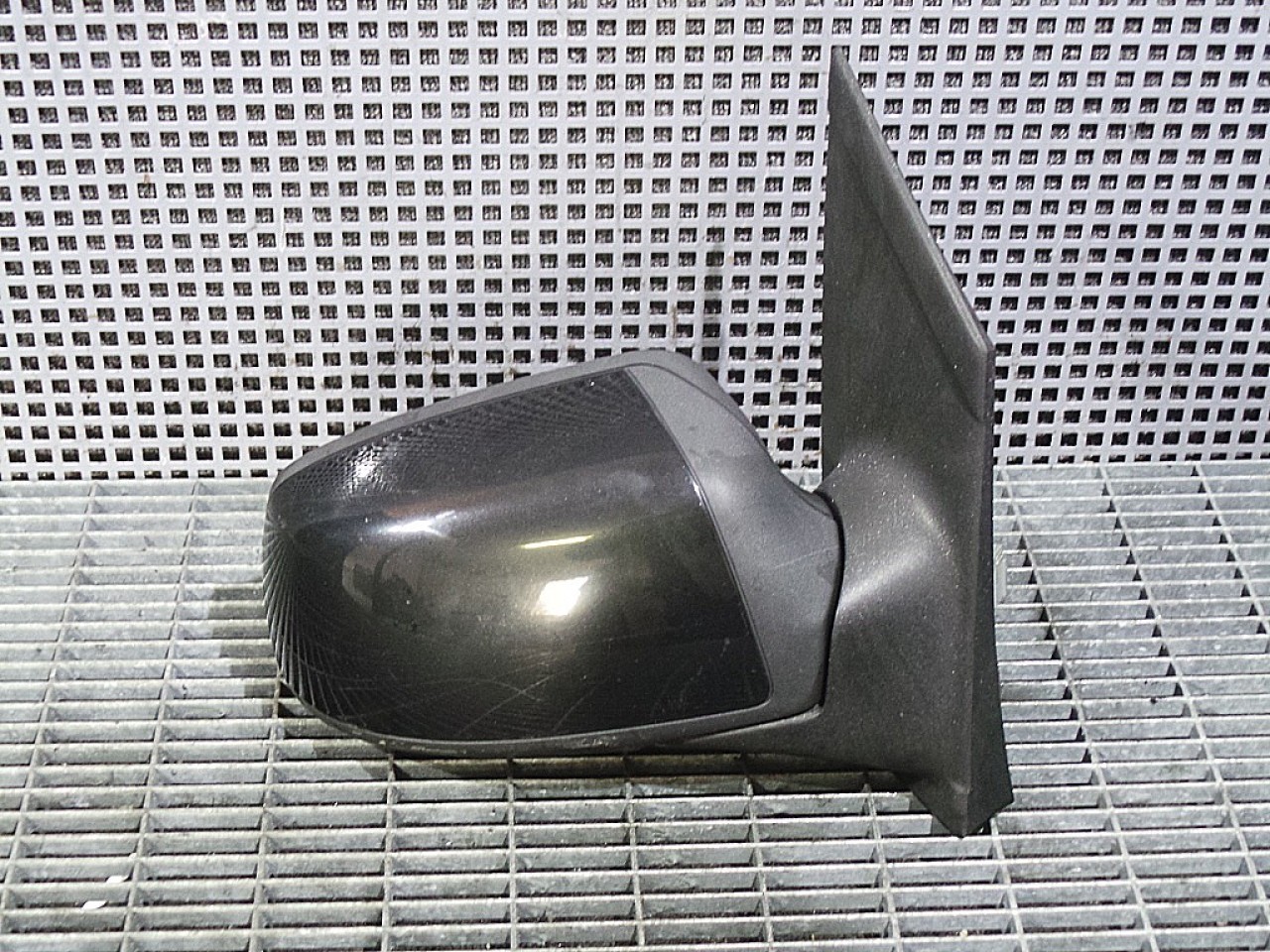 OGLINDA EXTERIOARA DREAPTA FORD FOCUS FOCUS - - (2004 2008)