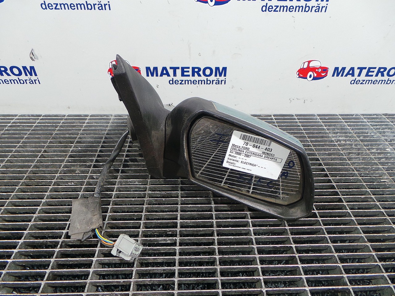 OGLINDA EXTERIOARA DREAPTA FORD MONDEO - - (2000 2007)