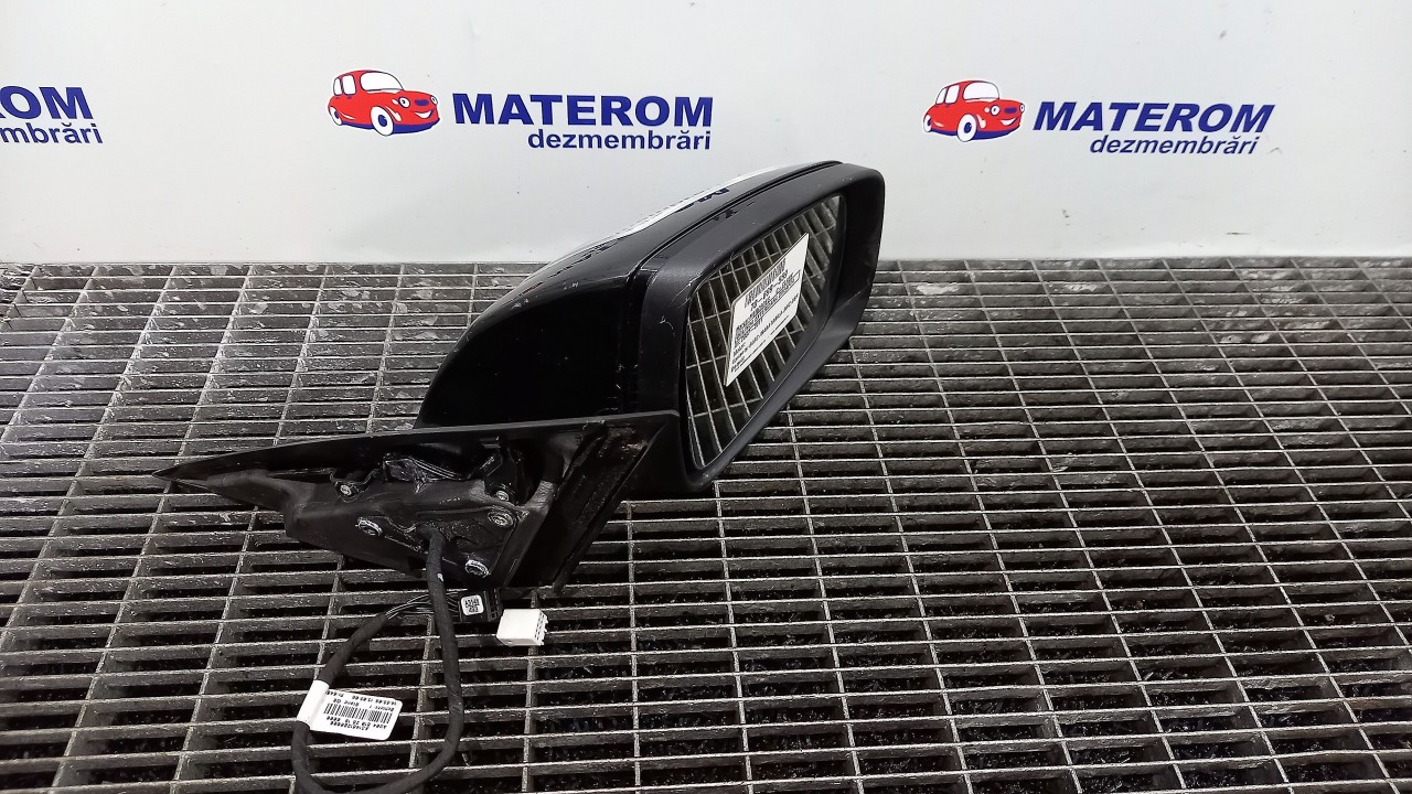 OGLINDA EXTERIOARA DREAPTA MERCEDES C-CLASS - - (2007 2011)