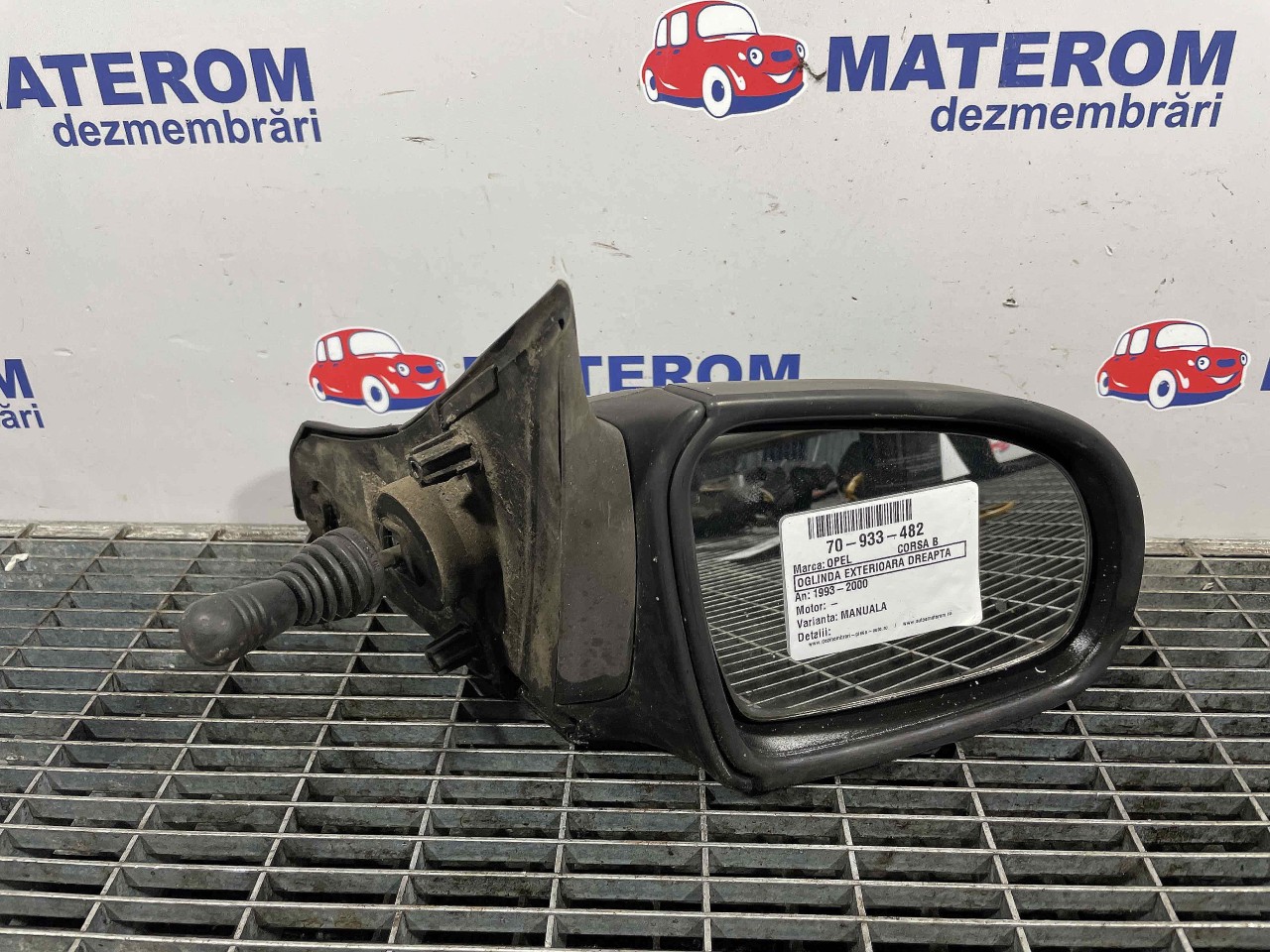 OGLINDA EXTERIOARA DREAPTA OPEL CORSA B - - (1993 2000)