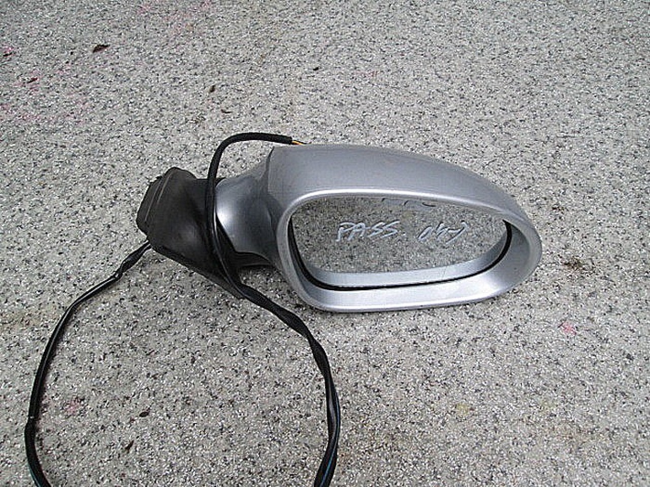 OGLINDA EXTERIOARA DREAPTA PEUGEOT 206 - - (1998 2003)