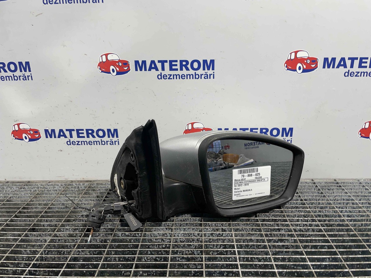 OGLINDA EXTERIOARA DREAPTA SEAT TOLEDO - - (2012 2019)