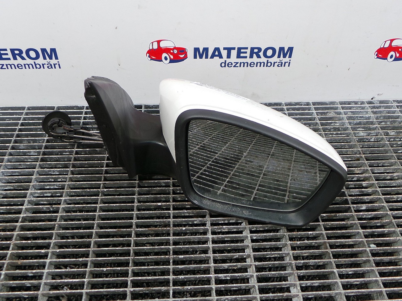 OGLINDA EXTERIOARA DREAPTA SEAT TOLEDO - - (2012 2019)