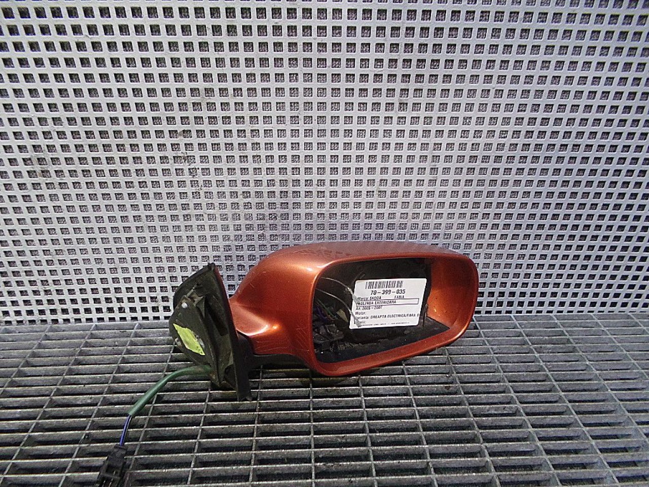 OGLINDA EXTERIOARA DREAPTA SKODA FABIA - - (2000 2007)