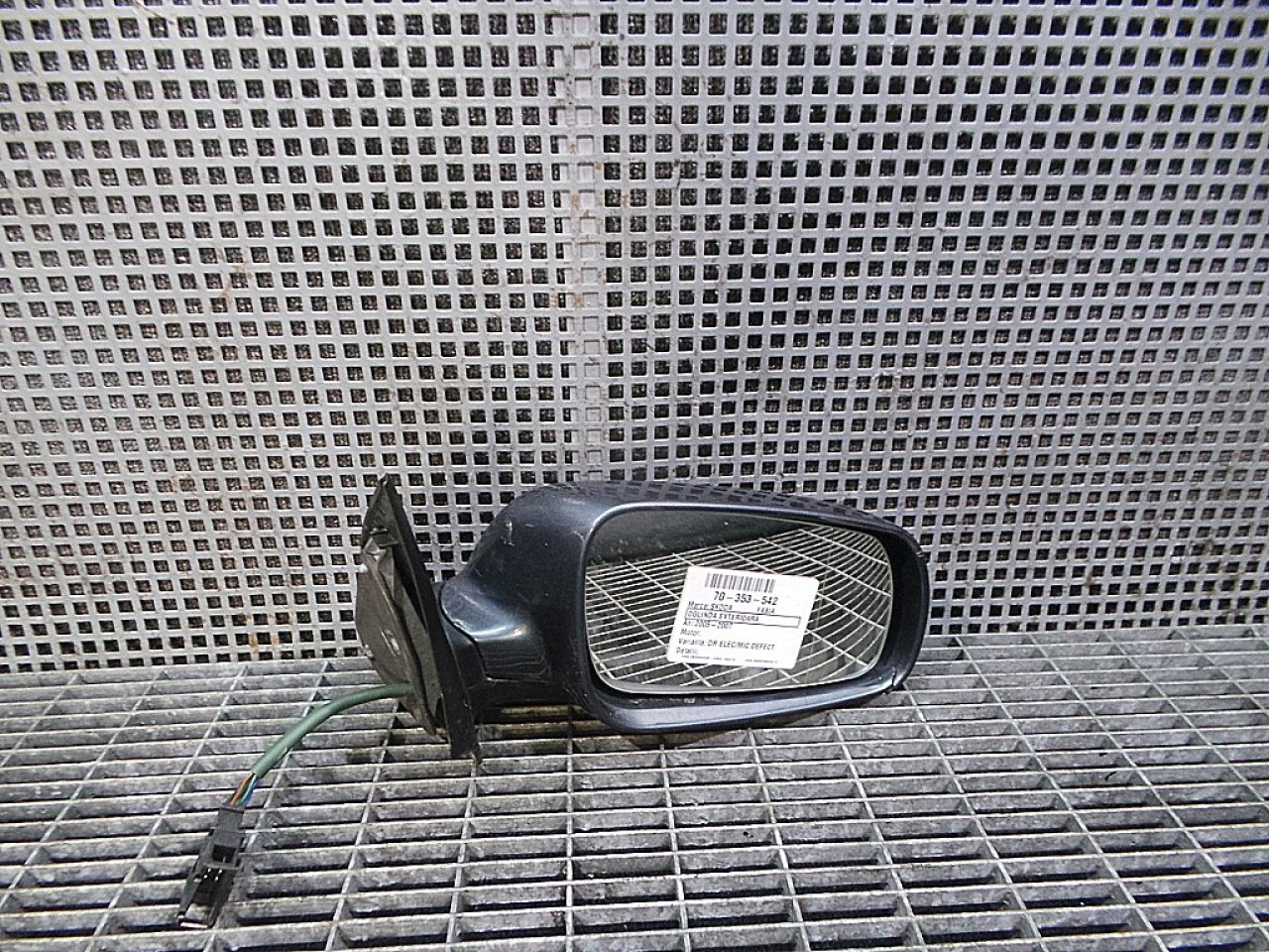 OGLINDA EXTERIOARA DREAPTA SKODA FABIA FABIA - - (2000 2007)