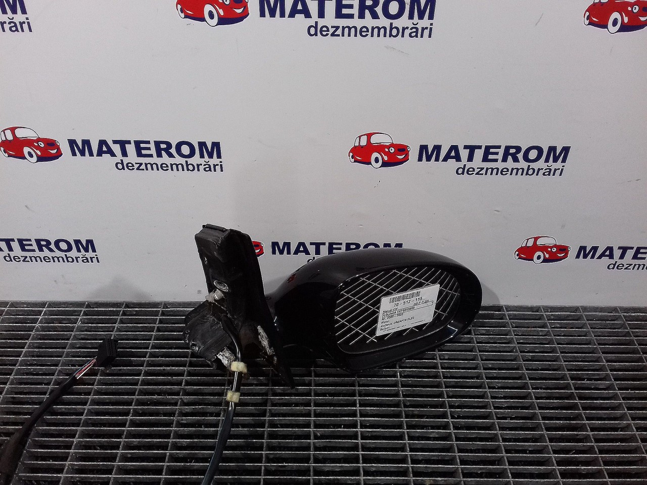 OGLINDA EXTERIOARA DREAPTA VW GOLF V PLUS - - (2005 2008)