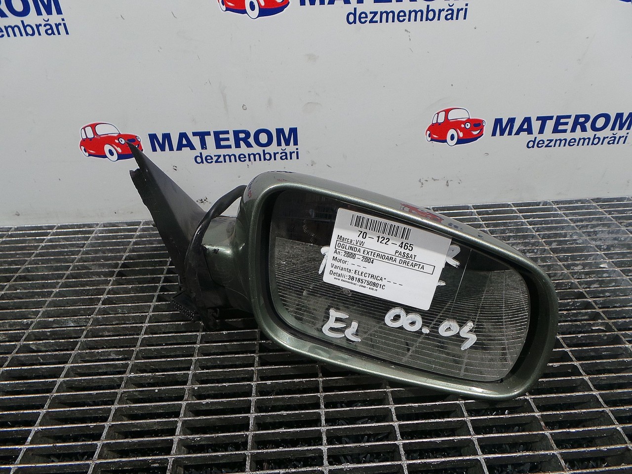 OGLINDA EXTERIOARA DREAPTA VW PASSAT - -