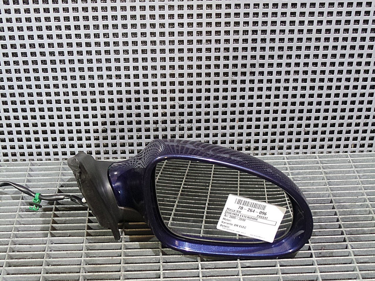 OGLINDA EXTERIOARA DREAPTA VW PASSAT - - (2005 2010)