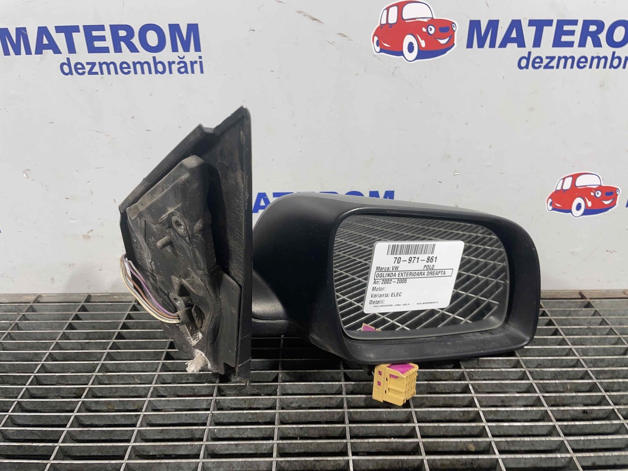 OGLINDA EXTERIOARA DREAPTA VW POLO - - (2002 2005)