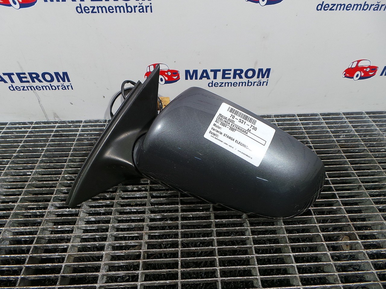 OGLINDA EXTERIOARA STANGA AUDI A4 A4 - - (2004 2007)