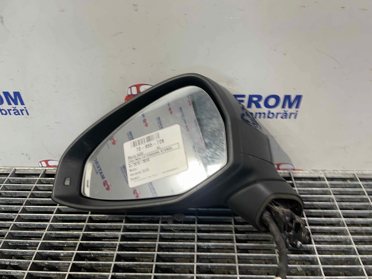 OGLINDA EXTERIOARA STANGA AUDI A4 A4 - - (2015 2018)