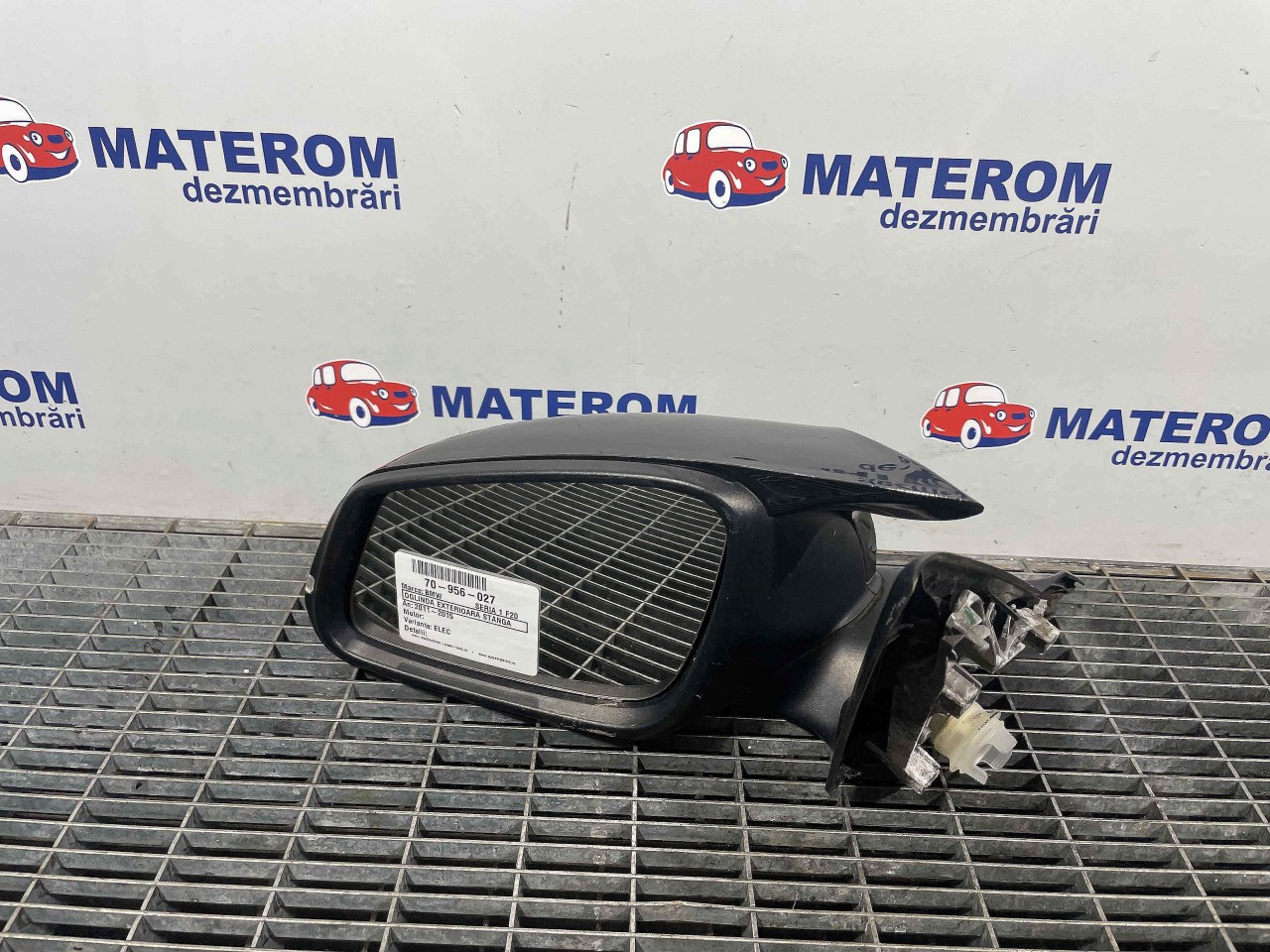 OGLINDA EXTERIOARA STANGA BMW SERIA 1 F20 - - (2011 2015)