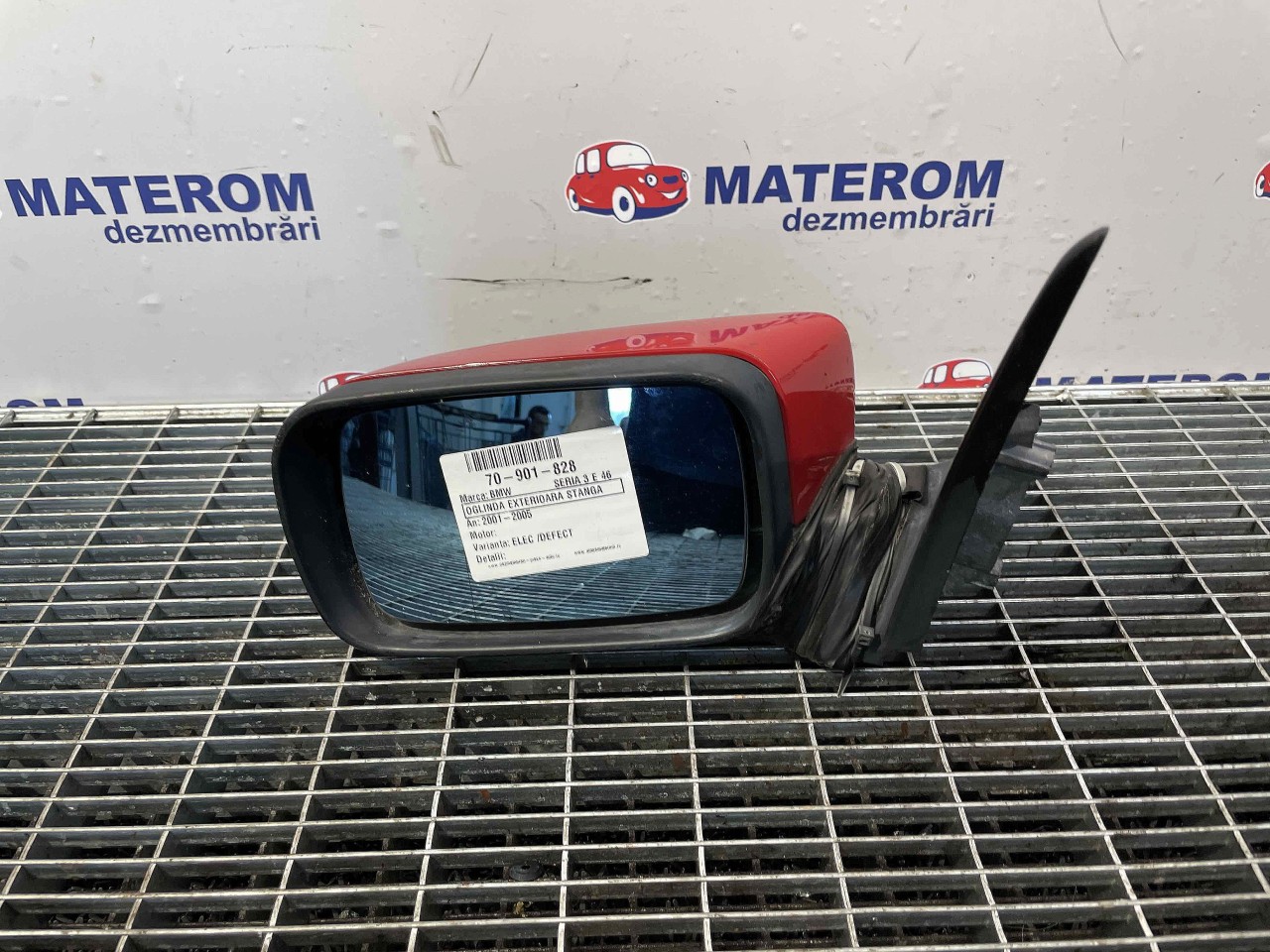OGLINDA EXTERIOARA STANGA BMW SERIA 3 E 46 - - (2001 2005)