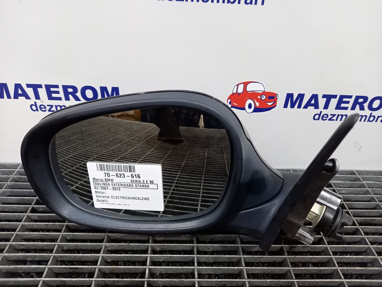 OGLINDA EXTERIOARA STANGA BMW SERIA 3 E 90 - - (2007 2012)