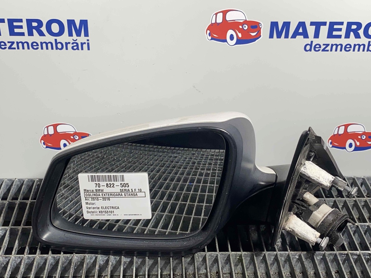 OGLINDA EXTERIOARA STANGA BMW SERIA 5 F 10 - - (2010 2017)