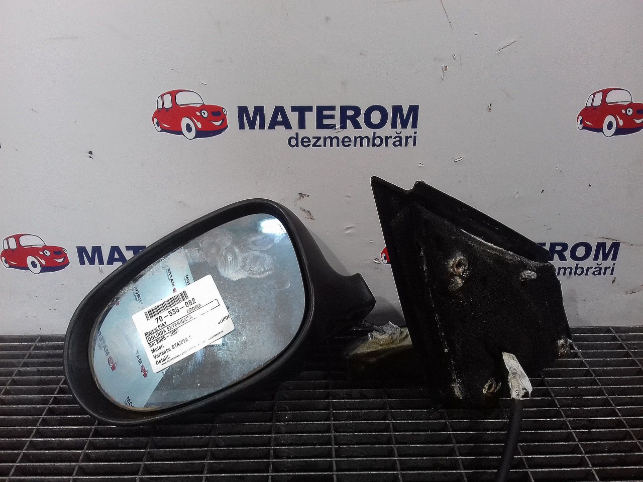 OGLINDA EXTERIOARA STANGA FIAT CROMA - - (2005 2010)